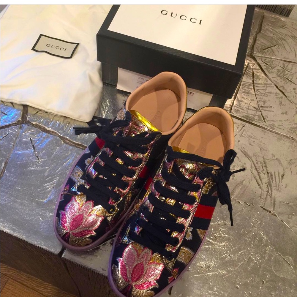 Gucci shoes